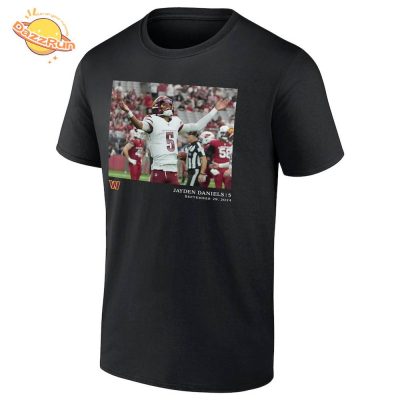 Men’s Washington Commanders Jayden Daniels Week 4 T-Shirt