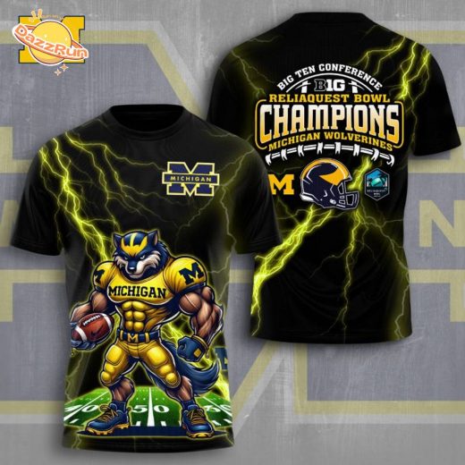 Michigan Wolverines Football 3D T-Shirt – College Football Apparel