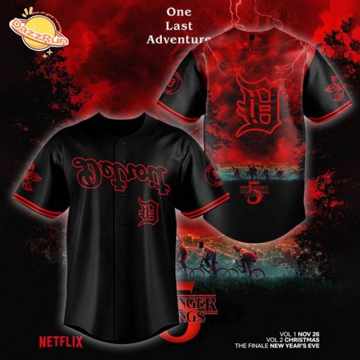 Detroit Tigers X Sƃuᴉɥʇ ɹǝƃuɐɹʇs One Last Adventure Jersey