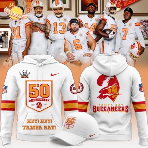 Men’s White ’76 Tampa Bay Buccaneers Game Hoodie