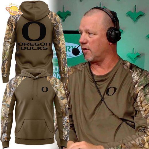 Special 2025 Hunting Camo Oregon Football Hoodie